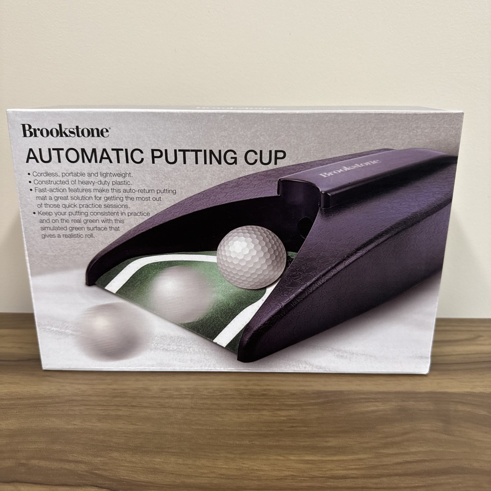 Brookstone  Automatic Return Putting Cup BRAND NEW NIB NEW IN BOX NWT